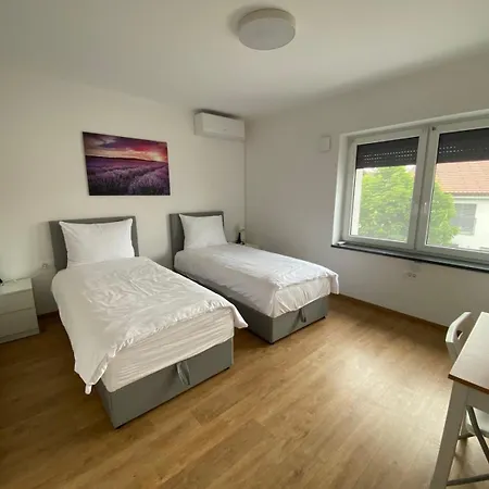 Ada - 4 Cosy Ljubljana