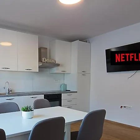 Ada - 4 Cosy * Liubliana