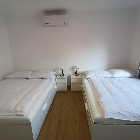 Lägenhet Ada - 4 Cosy *
