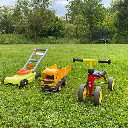 Ada - 4 Cosy Ljubljana