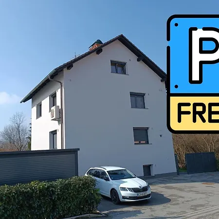 Ada - 4 Cosy Lägenhet Ljubljana